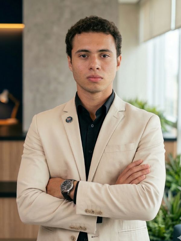João Tolazzi — Head de Marketing